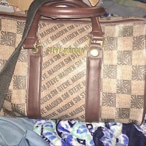 Steve Madden hand bag with optional CROSS BODY STRAP